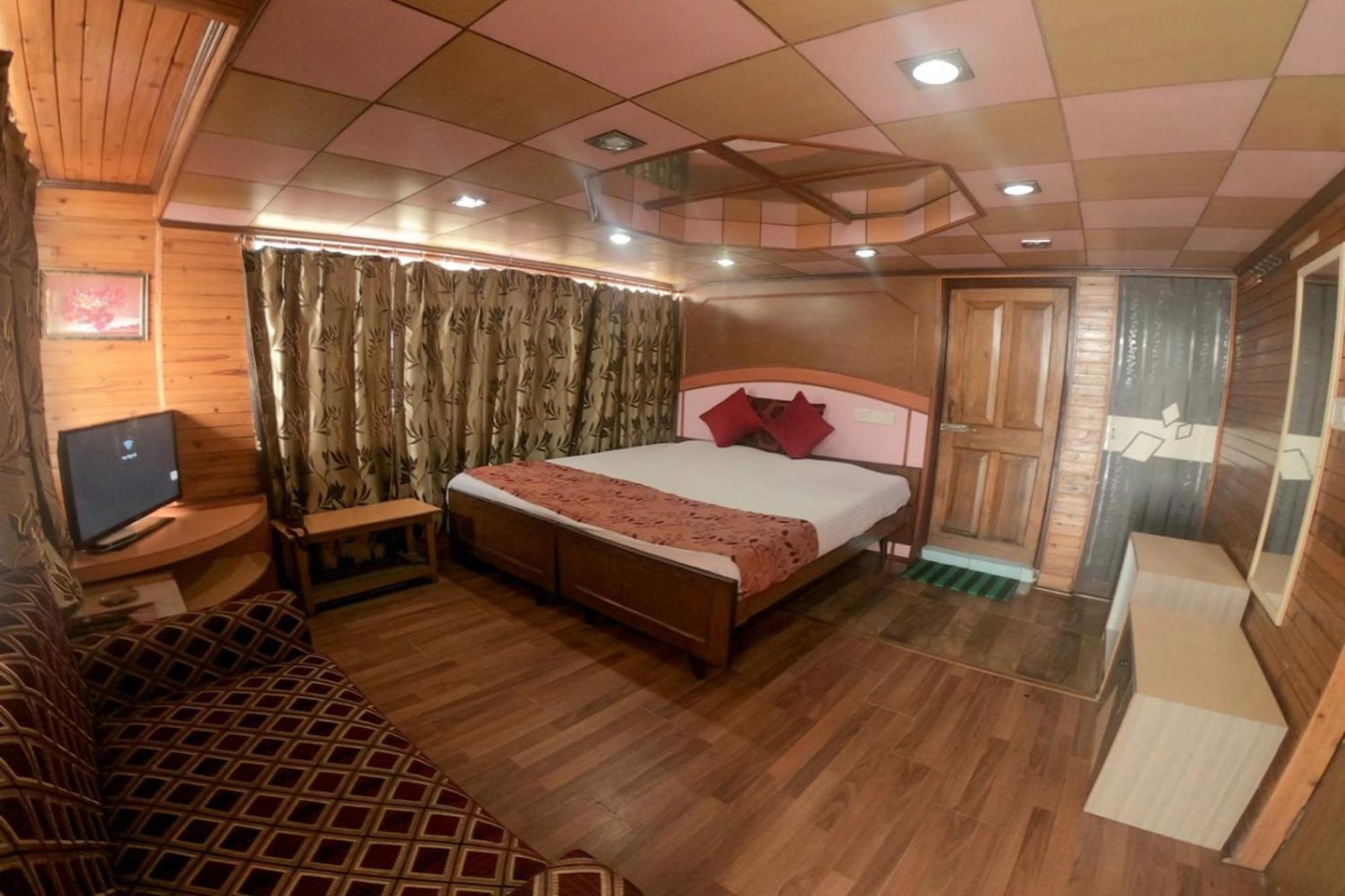 Grg Broadway Mall Road Darjeeling By Royal Collection Hotel Εξωτερικό φωτογραφία