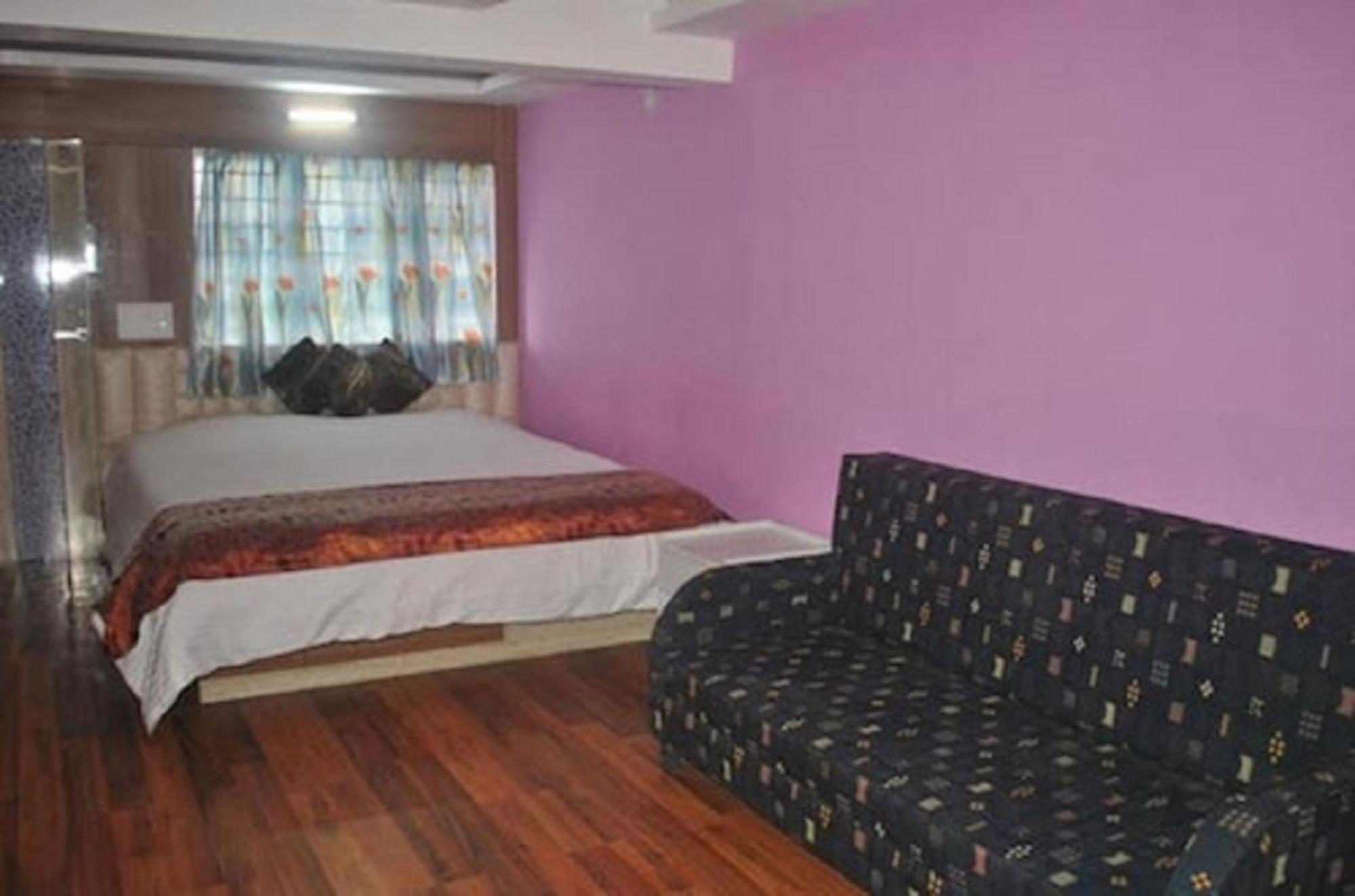 Grg Broadway Mall Road Darjeeling By Royal Collection Hotel Εξωτερικό φωτογραφία