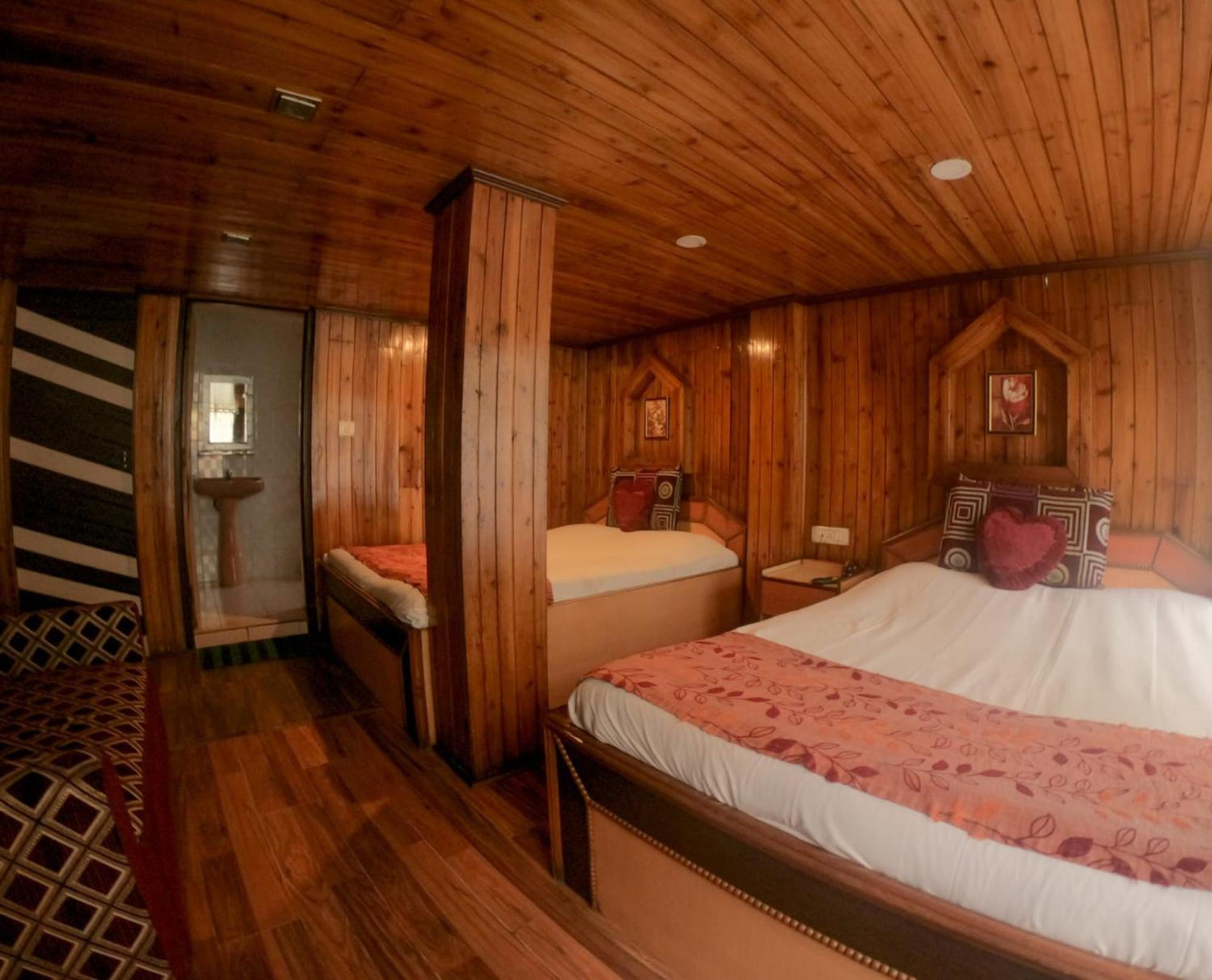 Grg Broadway Mall Road Darjeeling By Royal Collection Hotel Εξωτερικό φωτογραφία