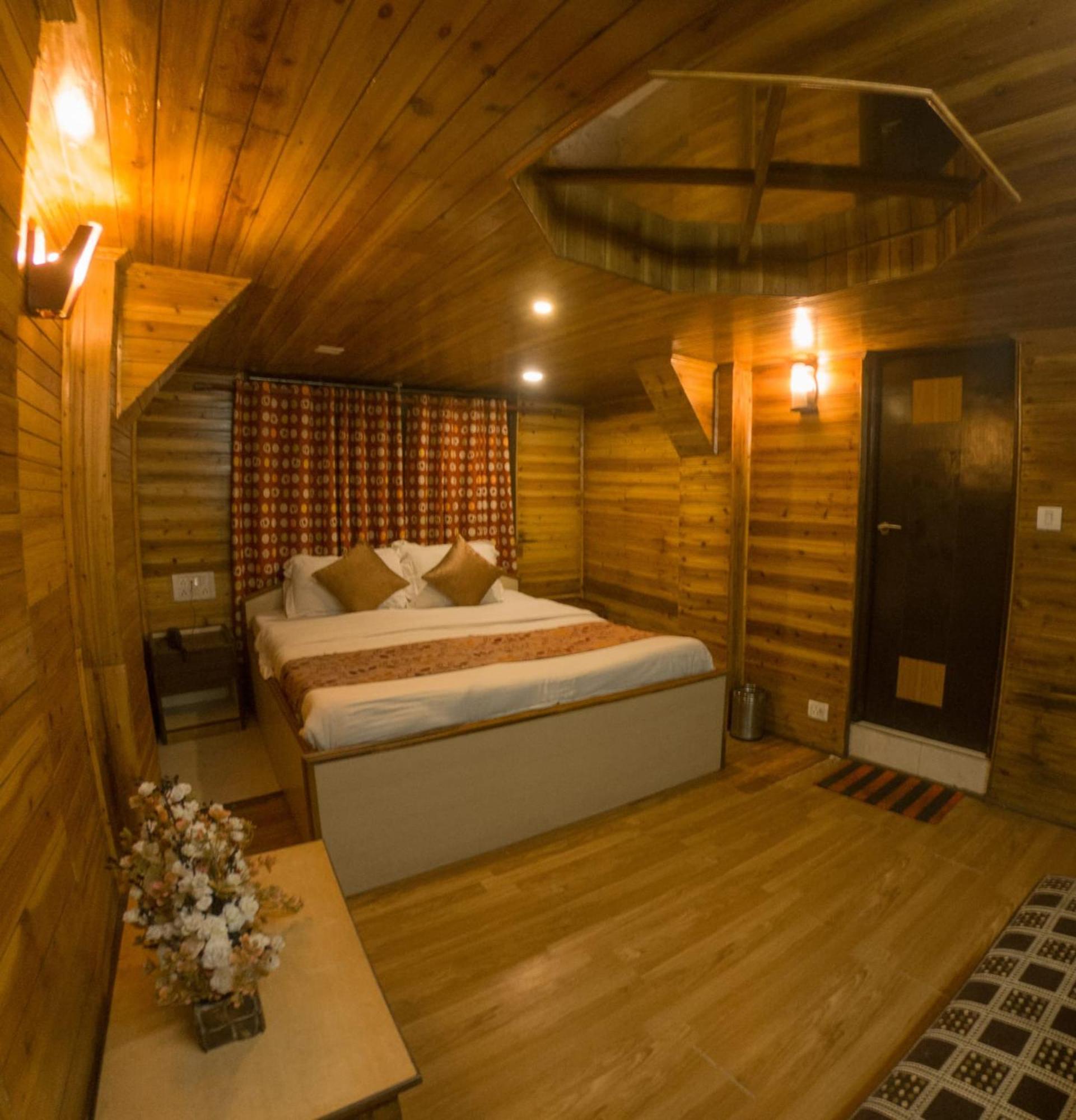 Grg Broadway Mall Road Darjeeling By Royal Collection Hotel Εξωτερικό φωτογραφία