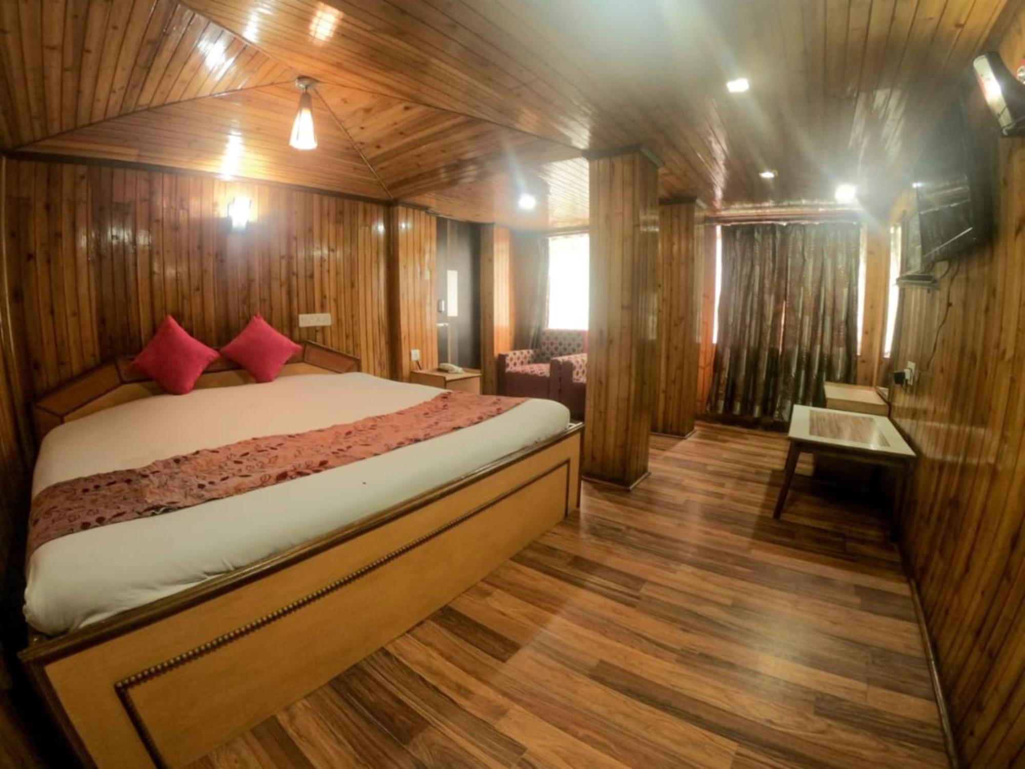 Grg Broadway Mall Road Darjeeling By Royal Collection Hotel Εξωτερικό φωτογραφία